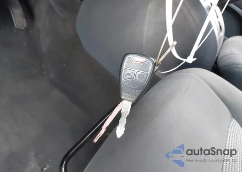 2016 Jeep Compass Sport z USA, uszkodzony, nr VIN 1C4NJCBA3GD525115